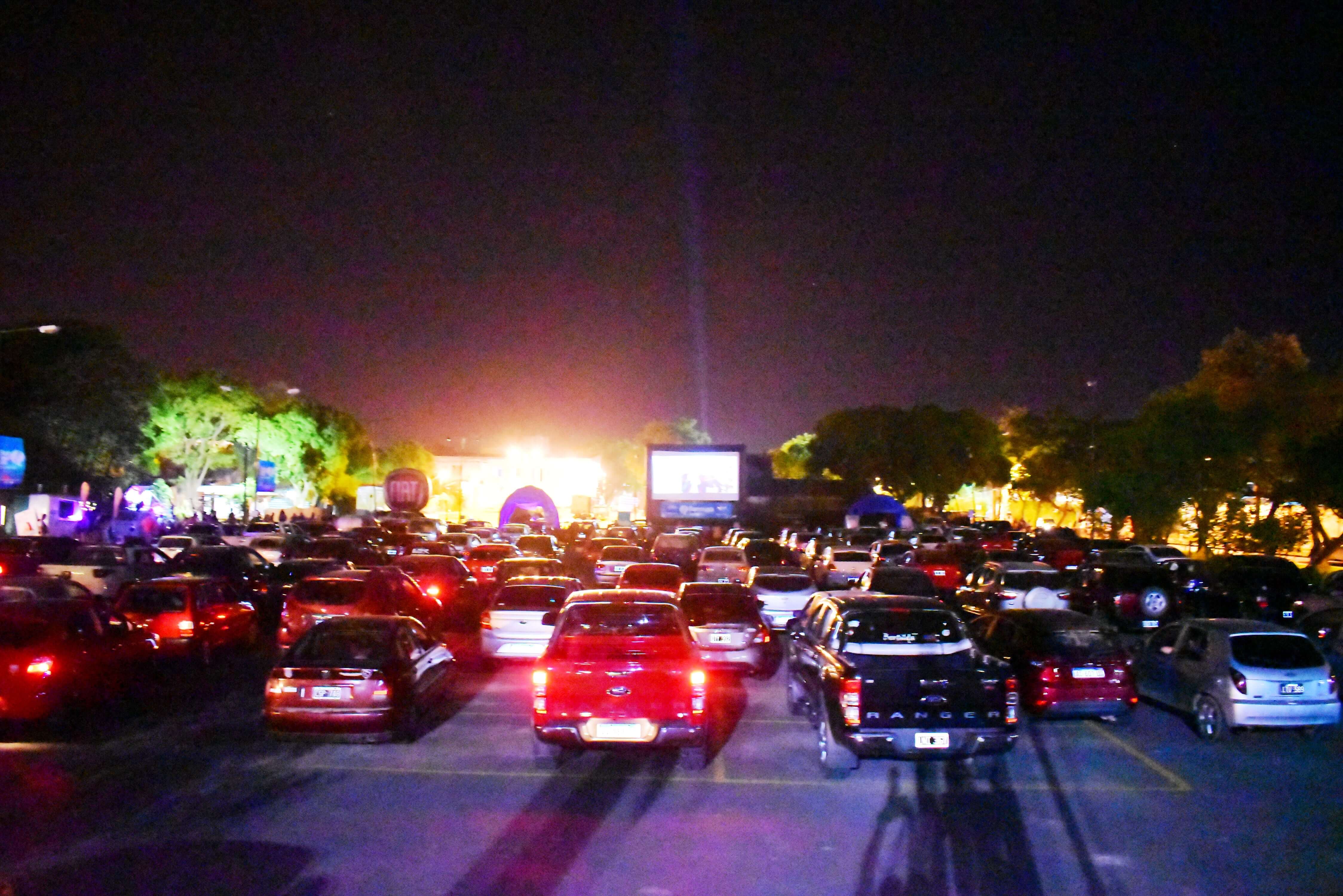 Auto Cine